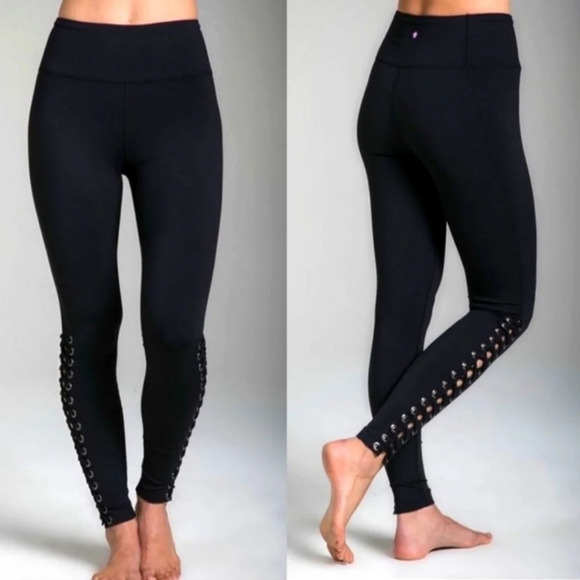 KiraGrace high rise lace up side leg compression black legging Size Xsmall - Picture 1 of 7